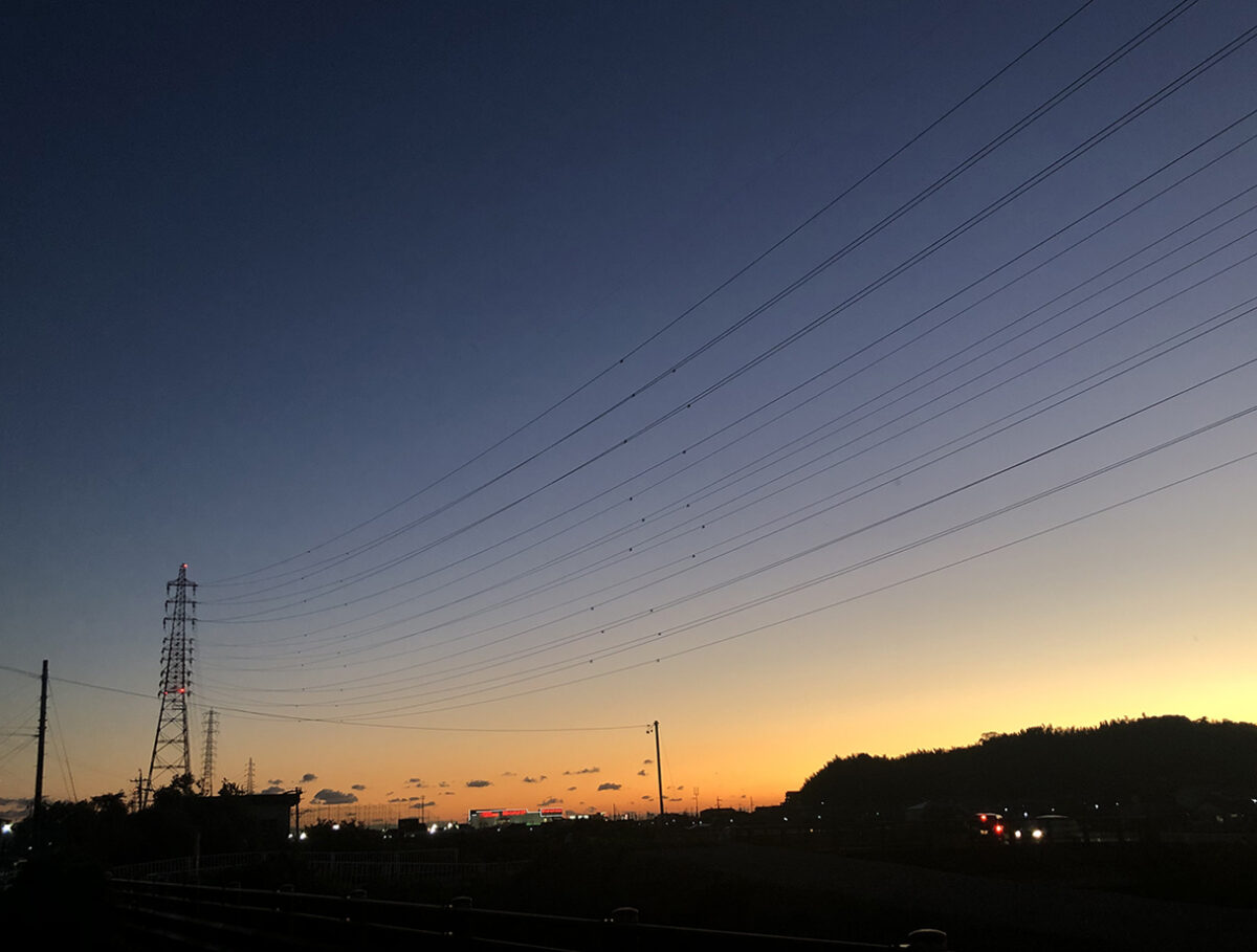 脳裏で感じる、香りの情景とは。